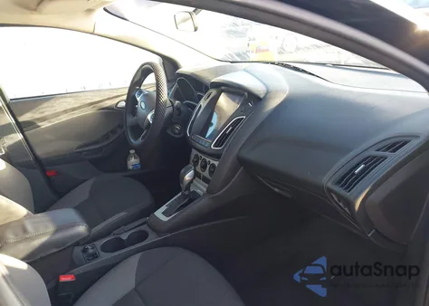 2014 Ford Focus Se from USA, damaged, VIN 1FADP3F25EL443568